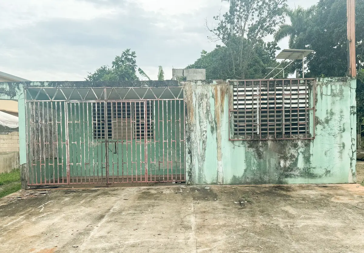 Carr. 2 Bo. Trinidad Km 56.1 Barceloneta, Pr,