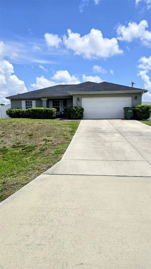 706 NW 1ST LN, Cape Coral, FL 33993
