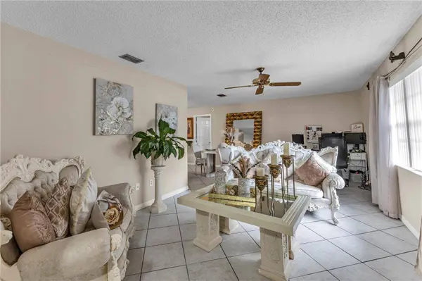 1030 ALLADIN DR, Deltona, FL 32725