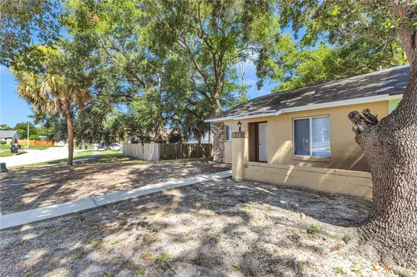 3675 WESTLAND CT #1, Orlando, FL 32818