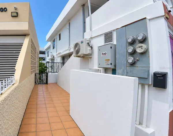 46 CARAZO ST #4, Guaynabo, PR 00969