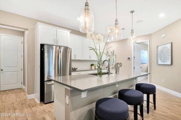 9005 PLAYERS DR, Weeki Wachee, FL 34613