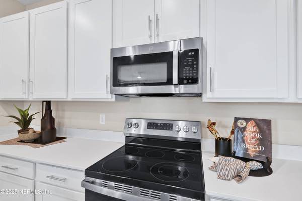 1767 CARNELIAN ST, Deland, FL 32720