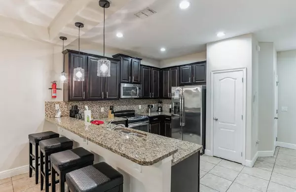 Davenport, FL 33896,8083 Brooksville Dr