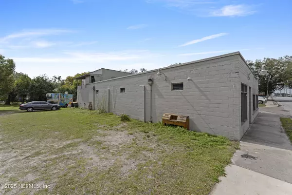 1734 E 8TH ST, Jacksonville, FL 32206