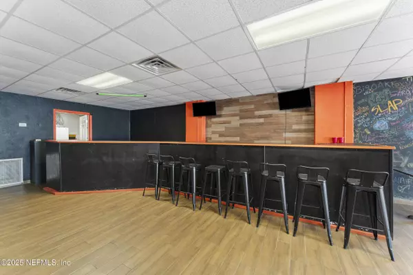 1734 E 8TH ST, Jacksonville, FL 32206