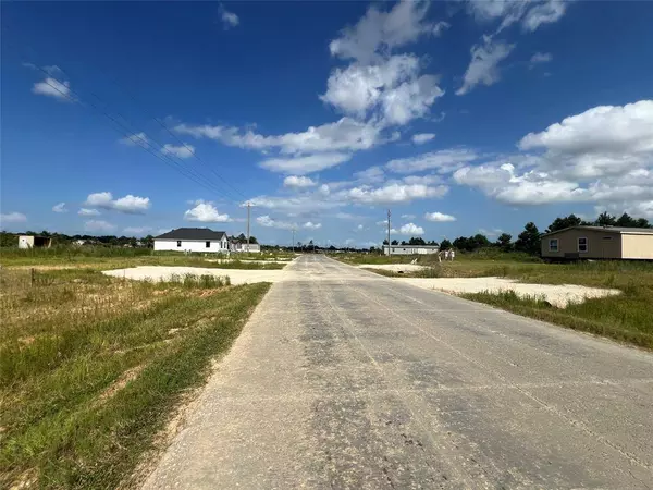 5464 Road 3550, Cleveland, TX 77327