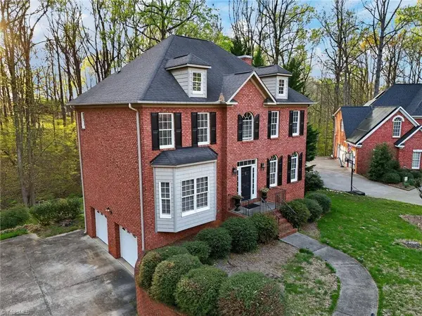 2516 Deer Rack CIR, Kernersville, NC 27284