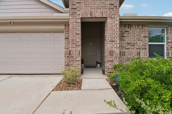 21319 Mountain Ash DR, New Caney, TX 77357