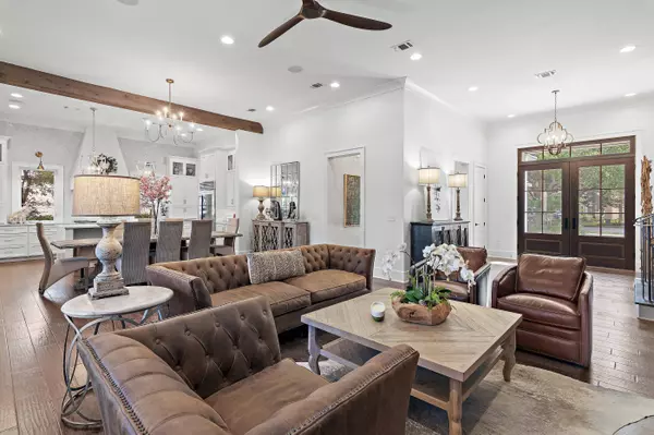 489 Regatta Bay Boulevard, Destin, FL 32541