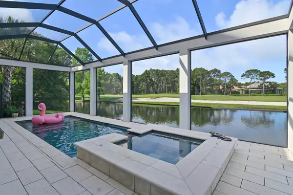 489 Regatta Bay Boulevard, Destin, FL 32541