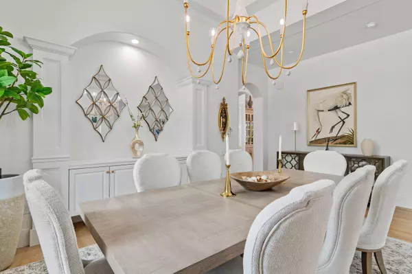 465 Captains Circle, Destin, FL 32541