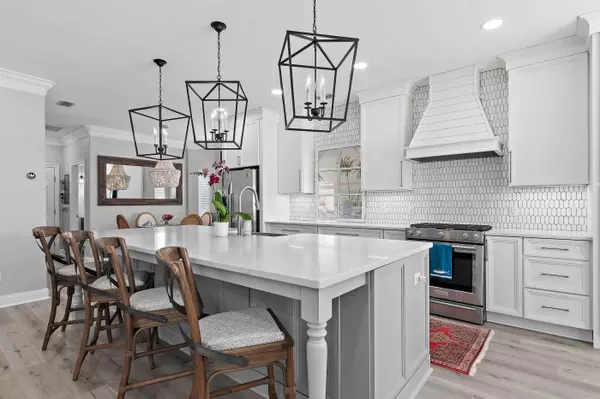 4600 Sailmaker Lane, Destin, FL 32541