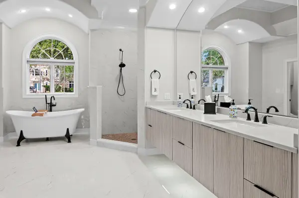 463 Captains CIR, Destin, FL 32541