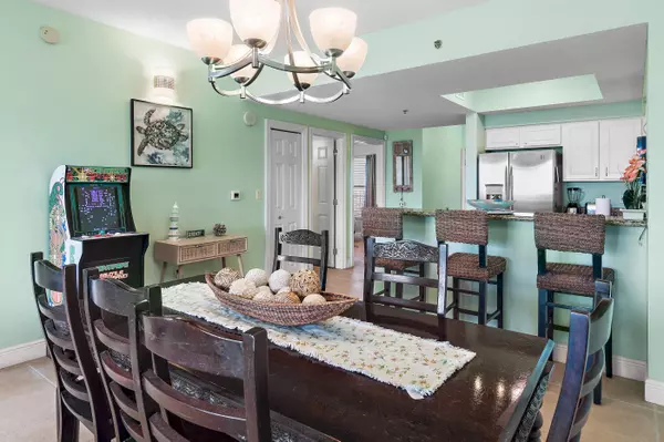 122 Seascape DR #UNIT 608, Miramar Beach, FL 32550