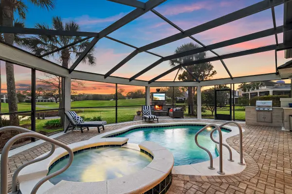 511 Regatta Bay BLVD, Destin, FL 32541