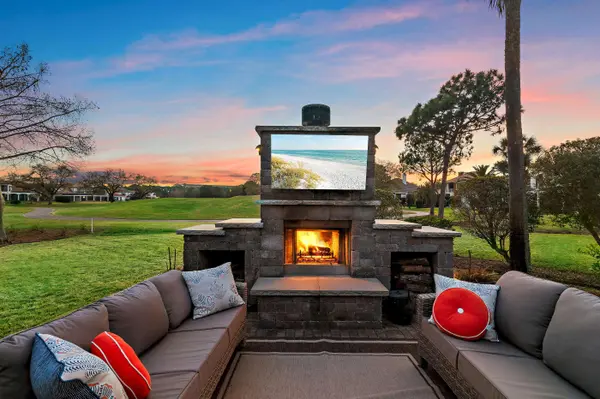 511 Regatta Bay BLVD, Destin, FL 32541