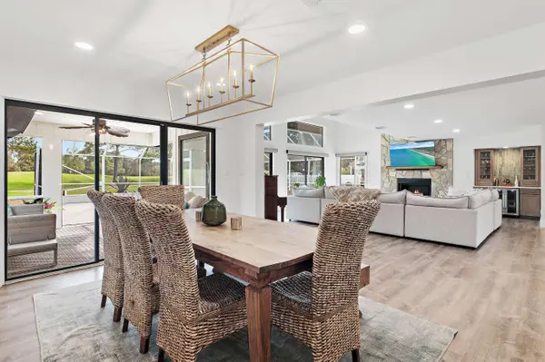 99 W Country Club DR, Destin, FL 32541