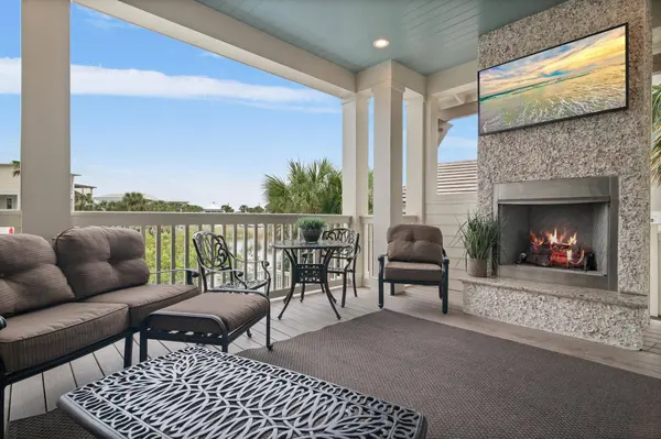 3574 Waverly CIR, Destin, FL 32541