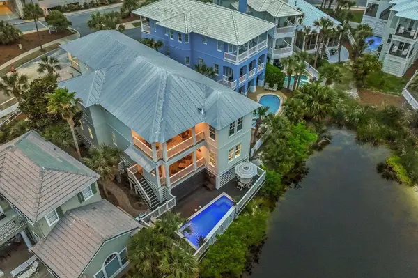 3574 Waverly CIR, Destin, FL 32541