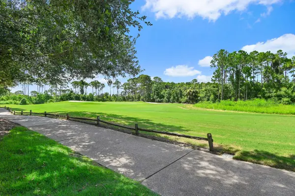 4528 Golf Villa CT #401, Destin, FL 32541