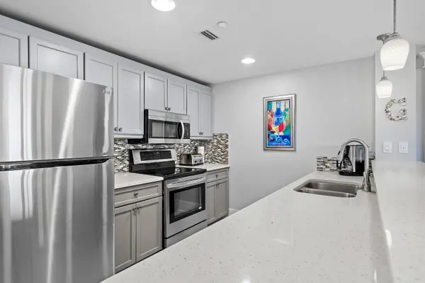 9600 Grand Sandestin BLVD #UNIT 3216, Miramar Beach, FL 32550
