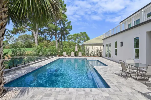 691 Emerald Bay DR, Destin, FL 32541