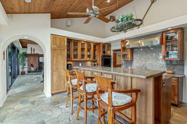 52-4602 AKONI PULE HWY #D, Kapaau, HI 96755