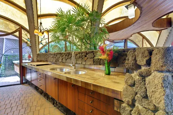 77-6411 NALANI ST, Kailua-kona, HI 96740
