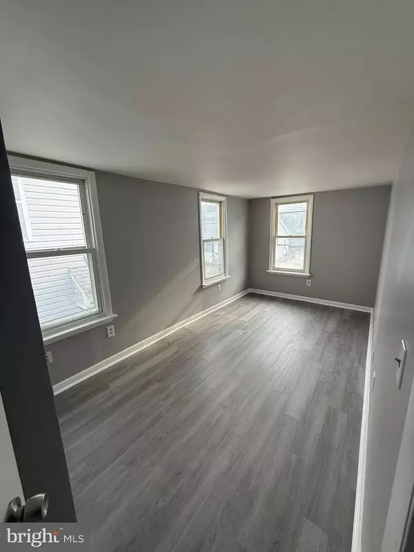 22 E MOUNT VERNON ST, Smyrna, DE 19977