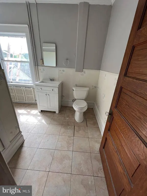 201 DELAWARE AVE #2, Bridgeville, DE 19933