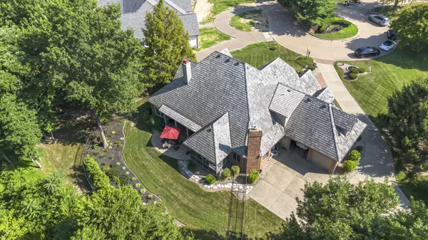 Edwardsville, IL 62025-3879,17 London Park