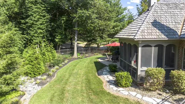 Edwardsville, IL 62025-3879,17 London Park