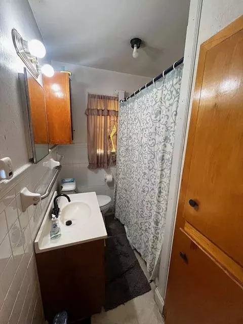 768 Becky St., Grenada, MS 38901