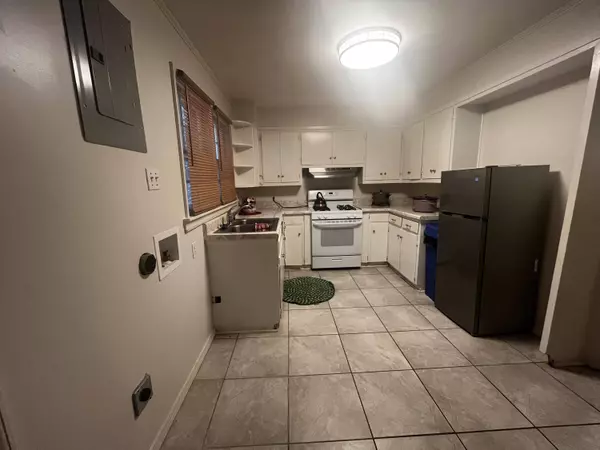 384 Jefferson, Grenada, MS 38901