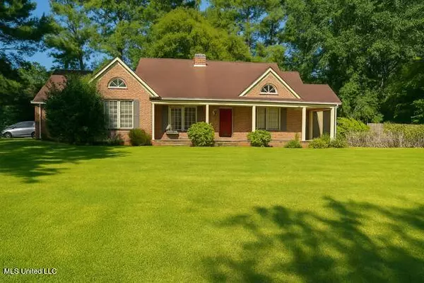 127 Lipford Street, Tupelo, MS 38801
