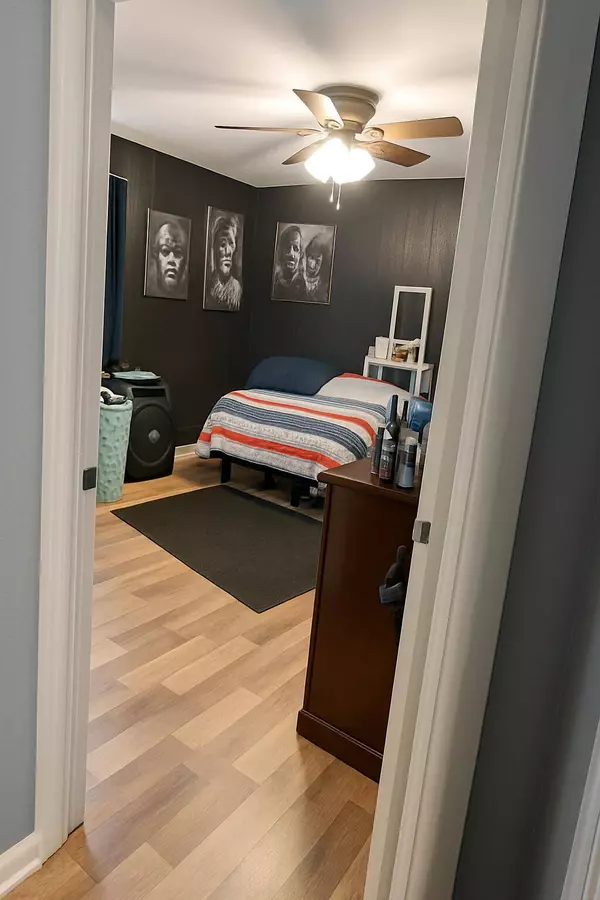 840 White Cr., Grenada, MS 38901