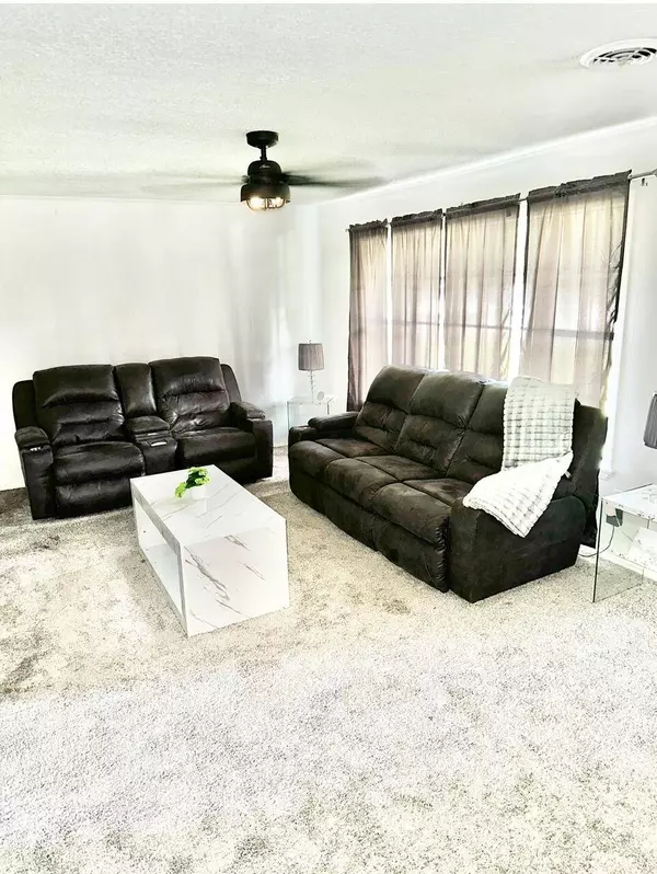 107 Meadow Ln., Houston, MS 38851