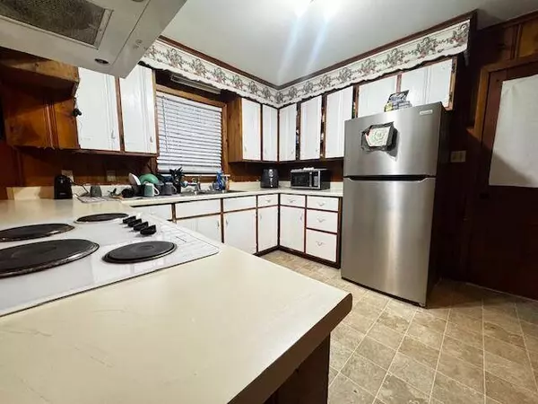 115 Enoch St., Tupelo, MS 38801