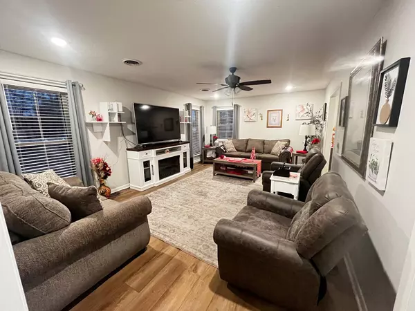 414 N Thomas St., Tupelo, MS 38801