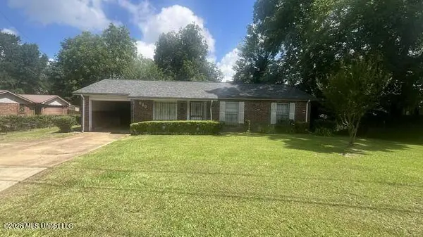 880 South Street, Grenada, MS 38901