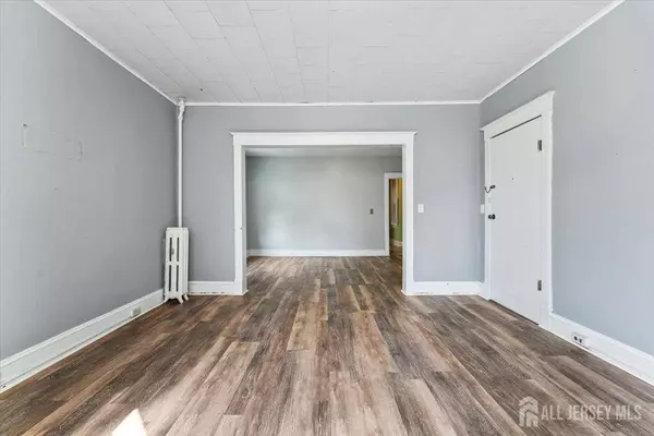 117-119 N 3rd AVE, Highland Park, NJ 08904