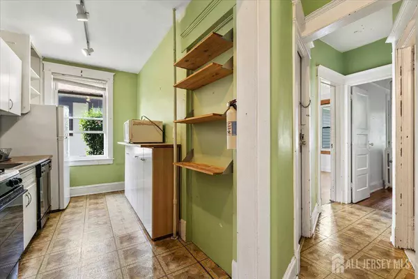 117-119 N 3rd AVE, Highland Park, NJ 08904