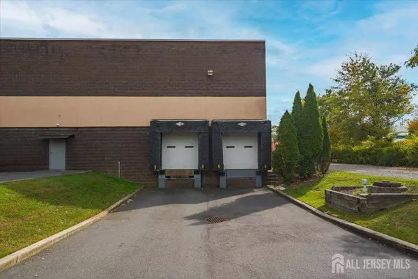 1 American WAY #F, Spotswood, NJ 08884