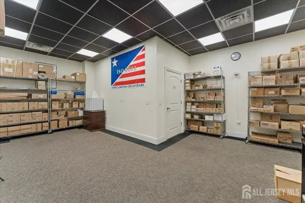 1 American WAY #F, Spotswood, NJ 08884