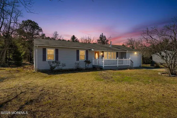 629 W Commodore Boulevard, Jackson, NJ 08527