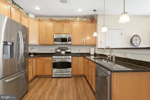 2 N COMMERCE SQ #405, Robbinsville, NJ 08691