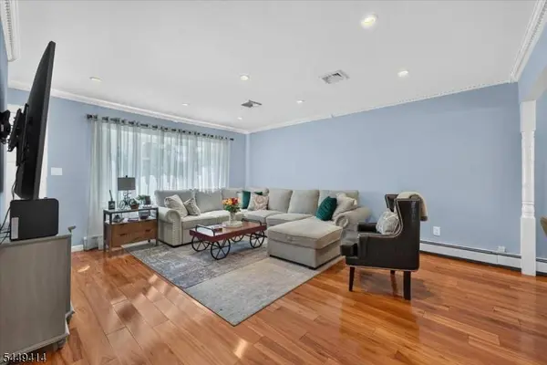 26 Cedar Dr, Rochelle Park Twp., NJ 07662