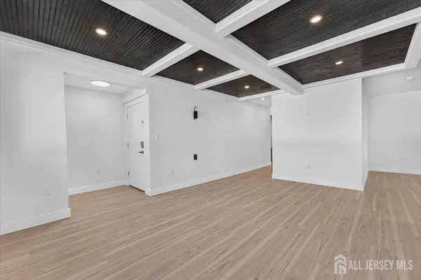 810 N 2nd AVE #4, Highland Park, NJ 08904