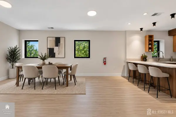 810 N 2nd AVE #4, Highland Park, NJ 08904